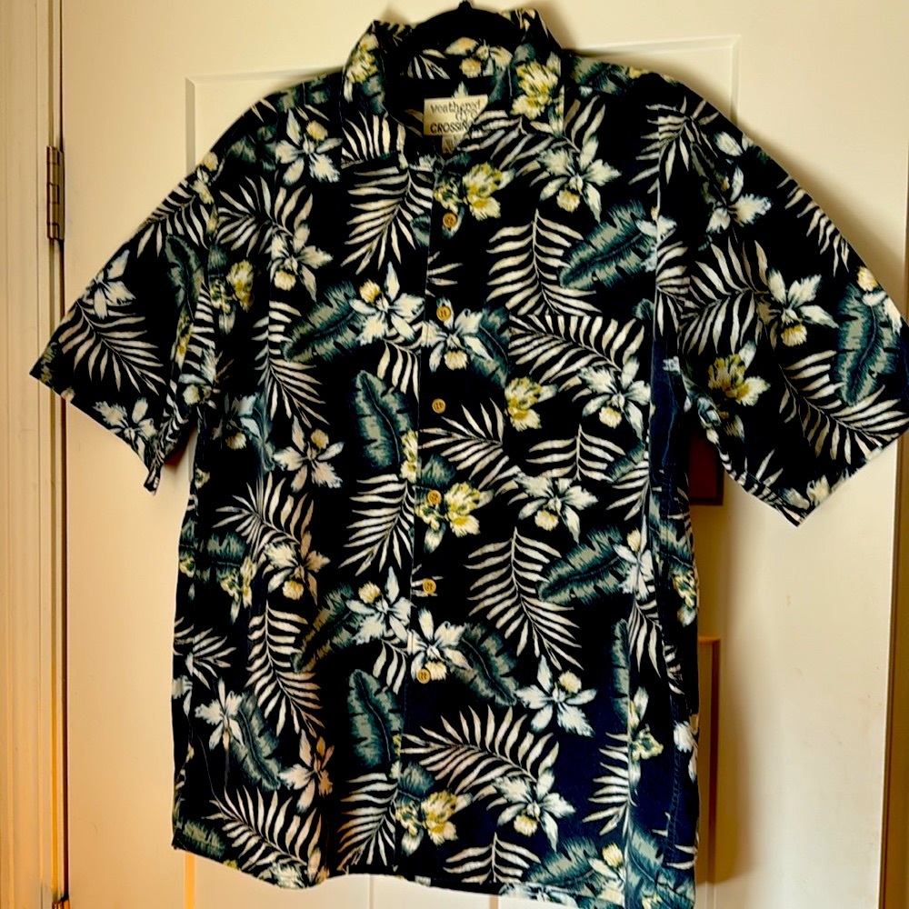 Button down short sleeve 👔